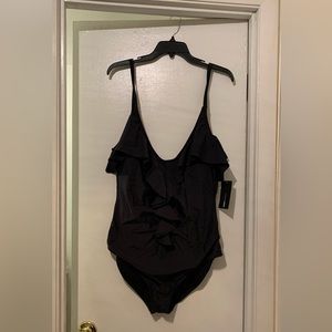 🔥 Black Fashion Nova XL one piece bathing suit 🖤